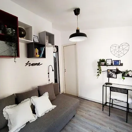 Apartamento Casa In Centro Storico Vista Gran Sasso