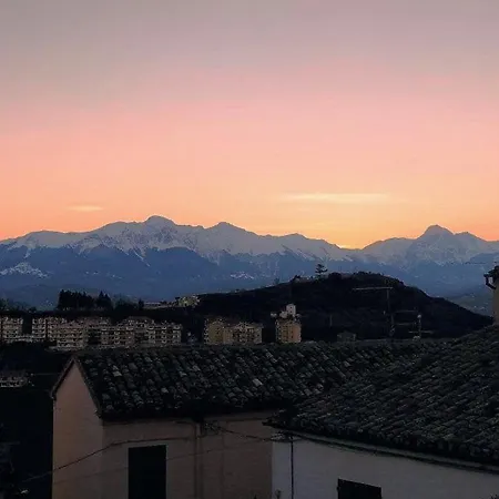 Casa In Centro Storico Vista Gran Sasso דירה *