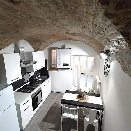 Casa In Centro Storico Vista Gran Sasso * Atri