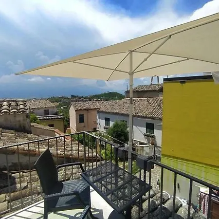 Casa In Centro Storico Vista Gran Sasso Appartement